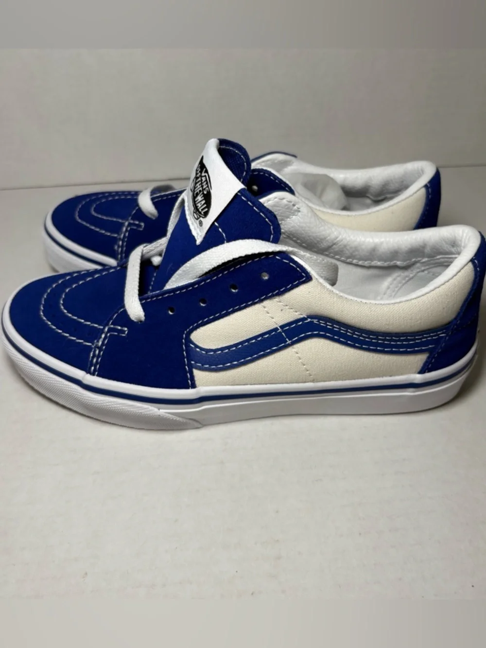 NEW Vans Low Sk8 Skate Shoes Sneakers Blue Cream Kids Youth 3